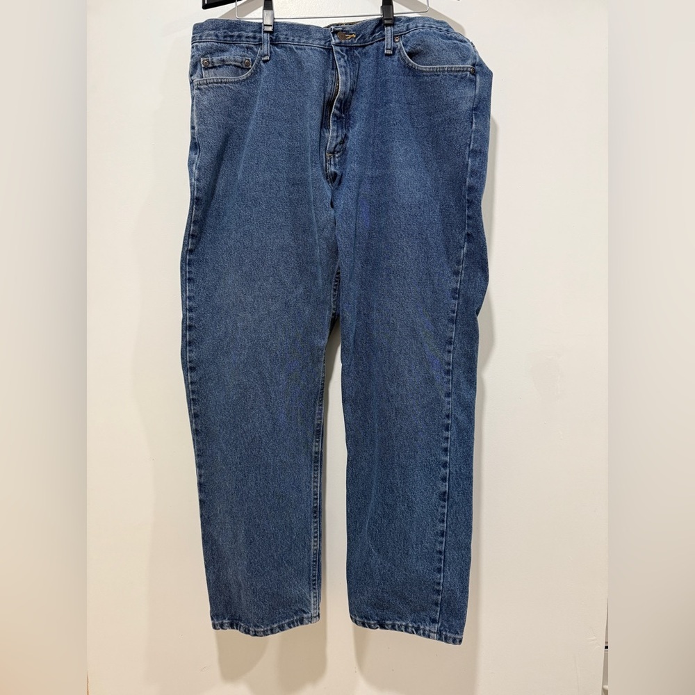 Wrangler Relaxed Fit Blue Jeans men’s
